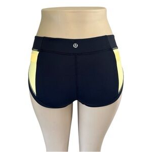 Lululemon Heat Up Shorts Rare Y2K Size Small